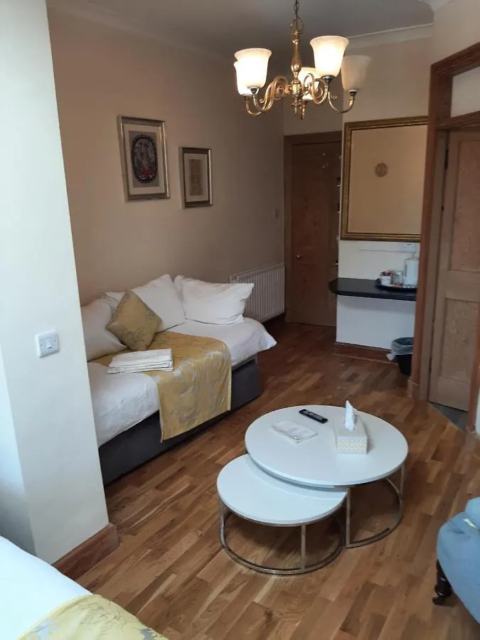 Bed & Breakfast Another Room Edinburgh