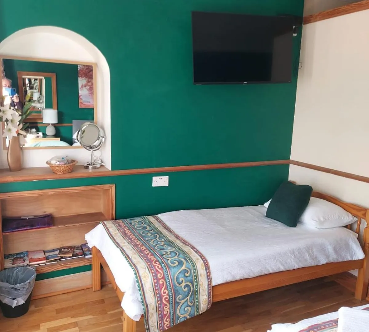 Bed & Breakfast Another Room Edinburgh